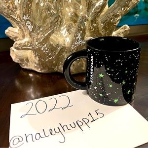 Starbucks 2022 Halloween Glow in the Dark 12oz Mug 🖤✨🎃